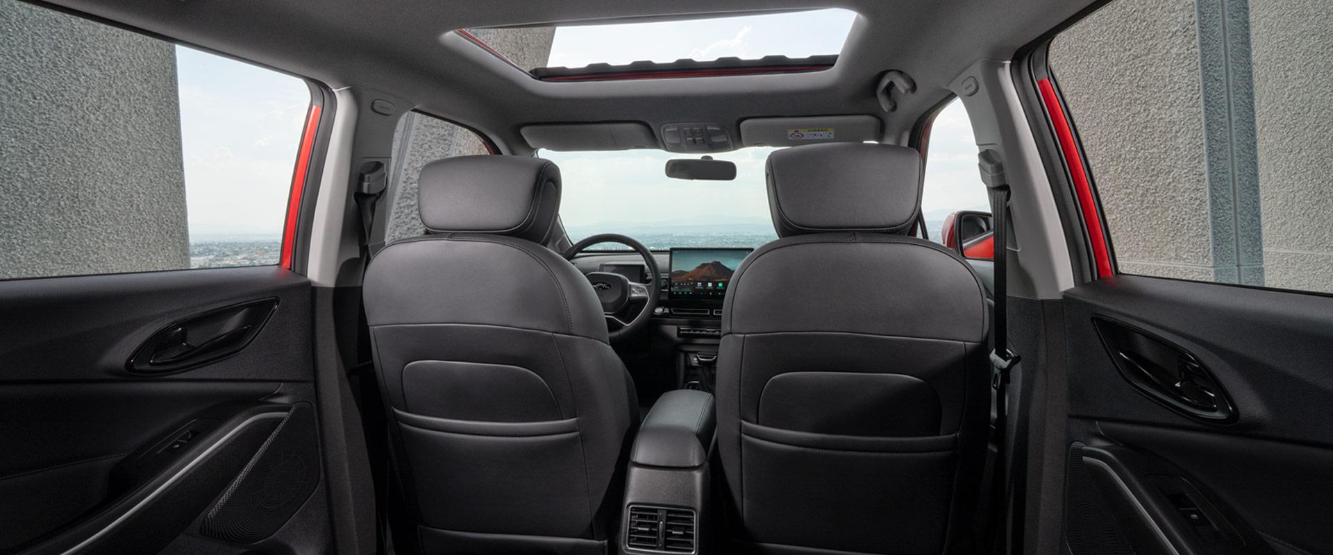 JAC 4 2027 — Asientos ergonómicos